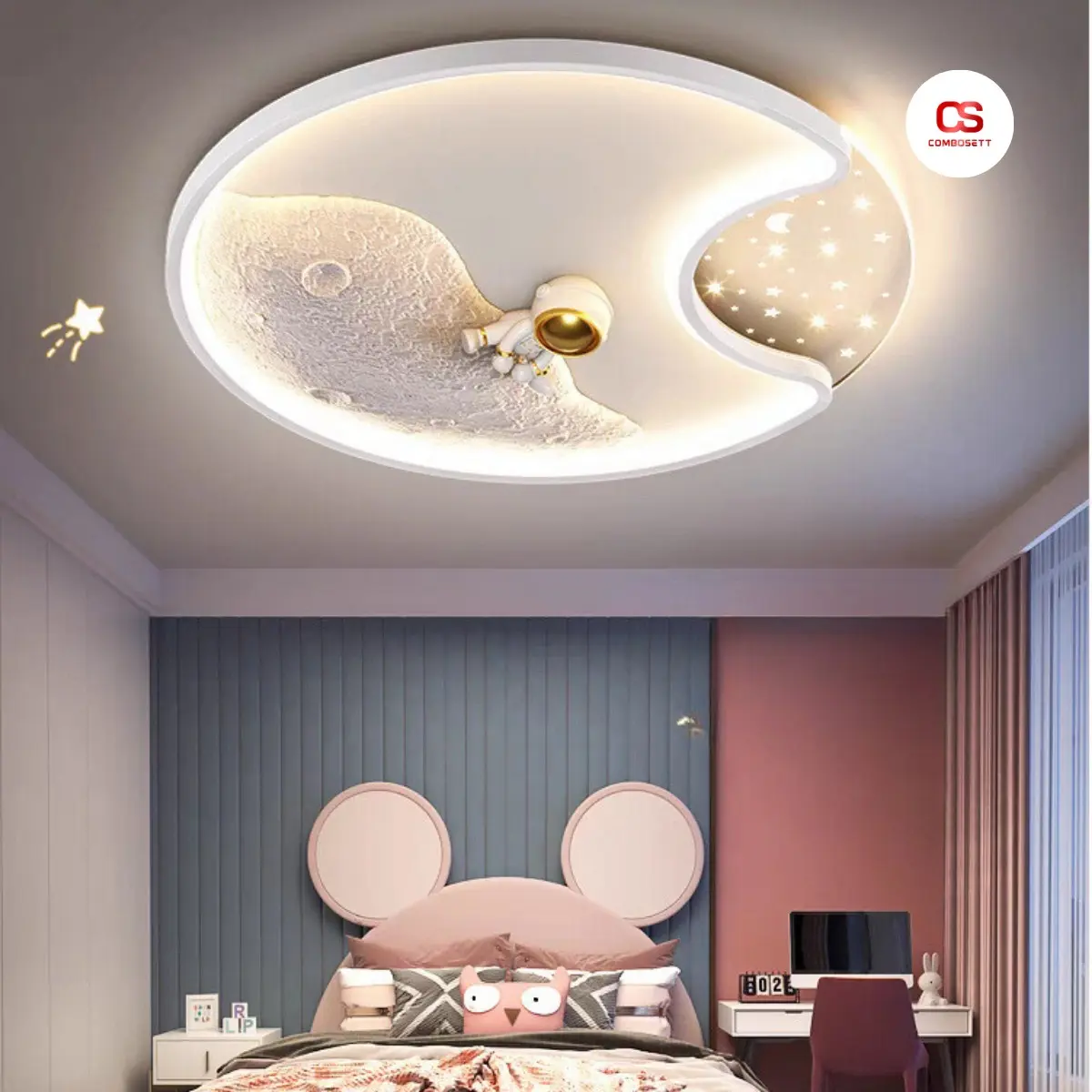 Decor đèn ốp tường phi hành gia ấn tượng