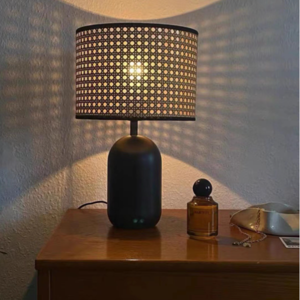 Đèn Bàn Đan Tre Cổ Điển, Đèn Bàn Nhật Bản Wabi-Sabi Decor Phòng Khách/ Phòng Học/ Phòng Ngủ - Hình ảnh 3