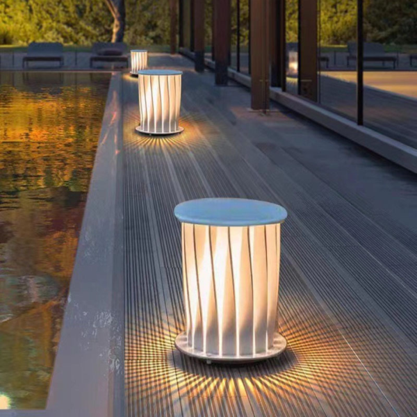 Đèn Trụ Sân Vườn Thép Không Gỉ, Đèn Năng Lượng Mặt Trời Decor Sân Vườn/ Lối Đi/ Hành Lang - Hình ảnh 2