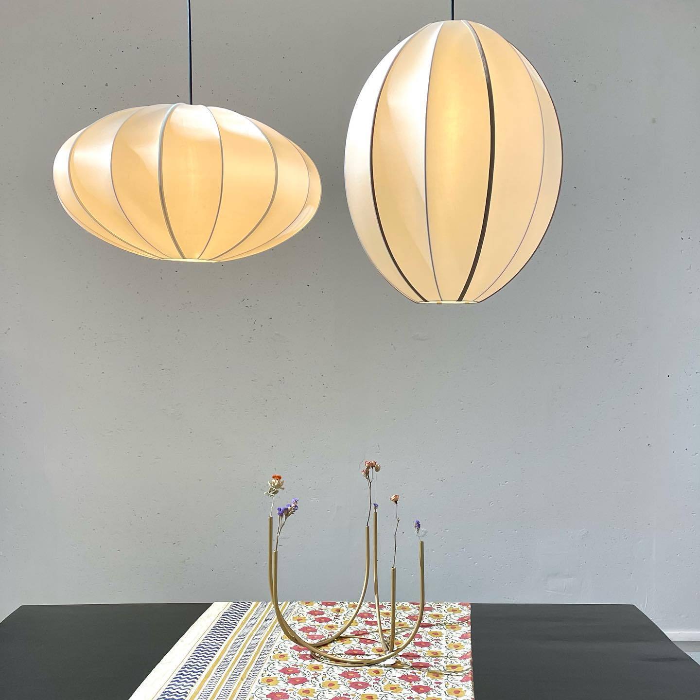 Đèn lồng vải thả trần có nhiều kiểu dáng khác nhau