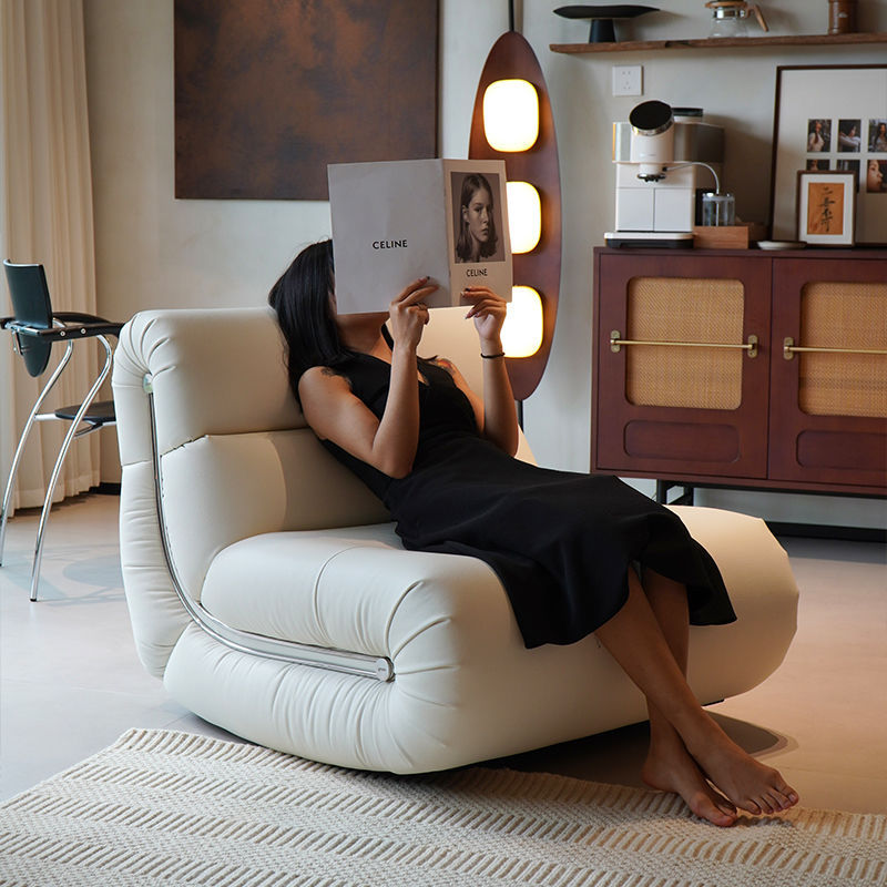 Ghế sofa lười gỗ nguyên khối thích hợp dùng để thư giãn