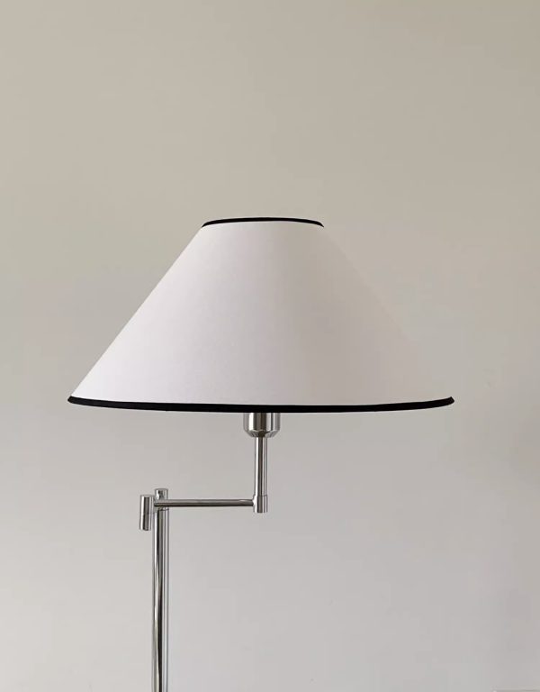 Đèn Đứng Chao Nón Thân Gấp Khúc, Đèn Sàn Kem Bắc Âu Đơn Giản Decor Phòng Khách, Phòng Ngủ (Ánh Sáng Ấm Áp) - Hình ảnh 7