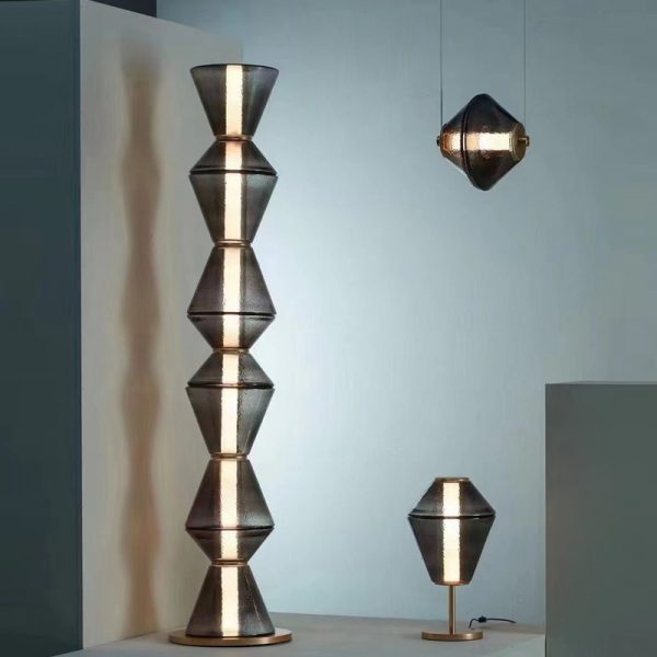Đèn Sàn Thủy Tinh Đối Xứng, Đèn Đứng Bắc Âu Kiểu Dáng Ấn Tượng Decor Phòng Khách, Phòng Ngủ, Đầu Giường - Hình ảnh 3