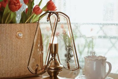 Đèn Bàn Khung Sắt Cao Cấp