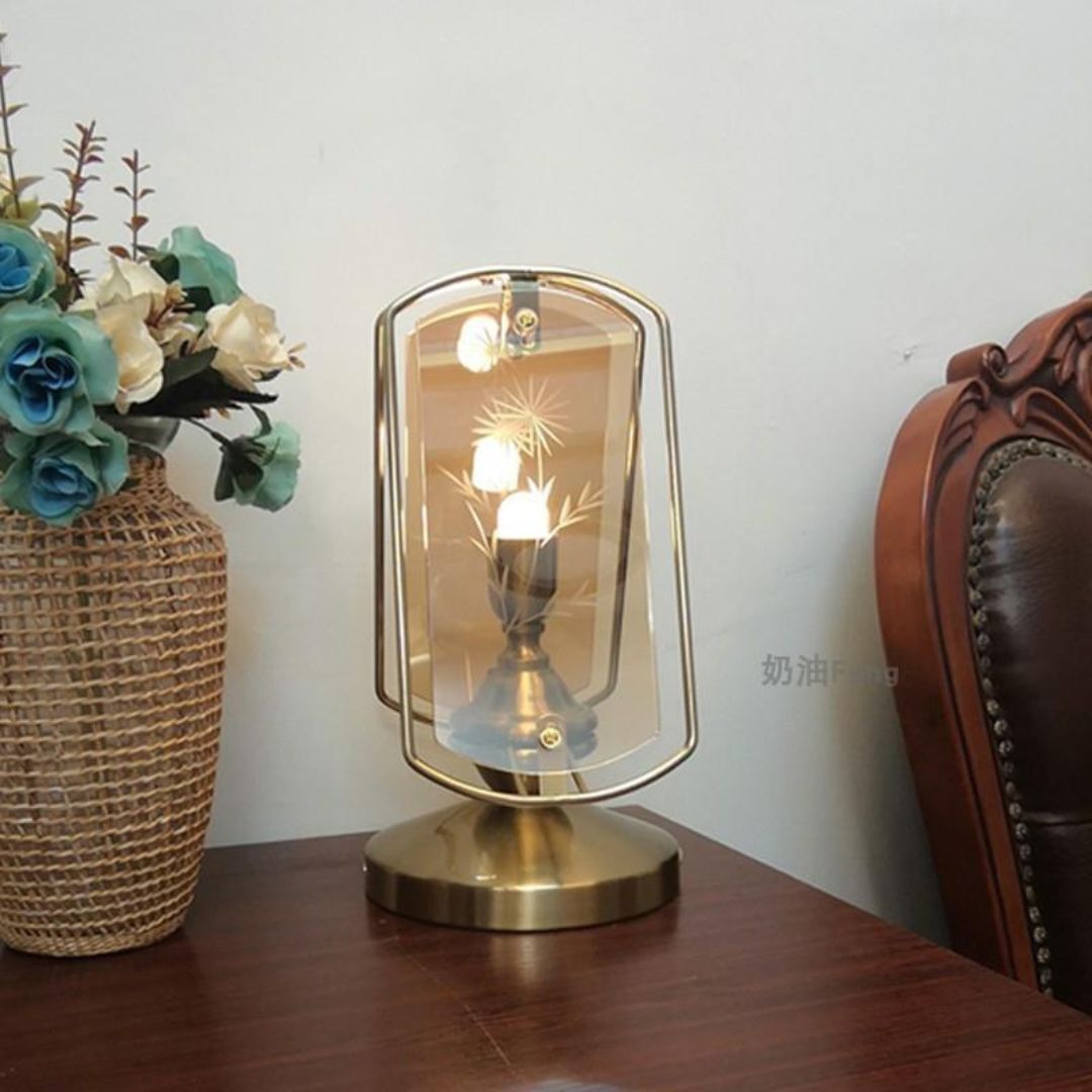 Đèn Bàn Khung Sắt Cao Cấp