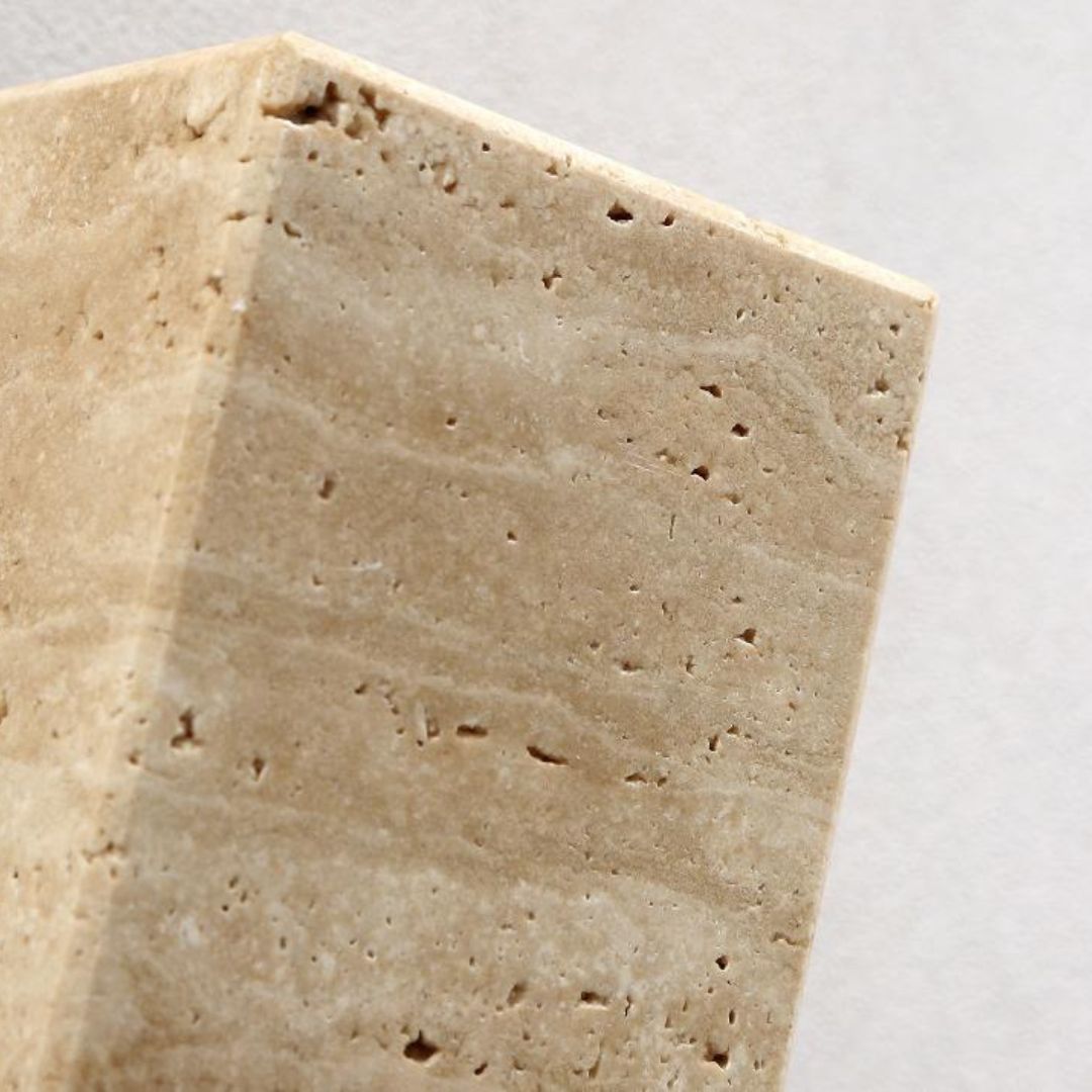 Đèn Tường Đá Travertine Màu Vàng