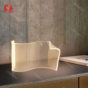 Đèn bàn acrylic uốn lượn với thiết kế độc đáo, mới lạ