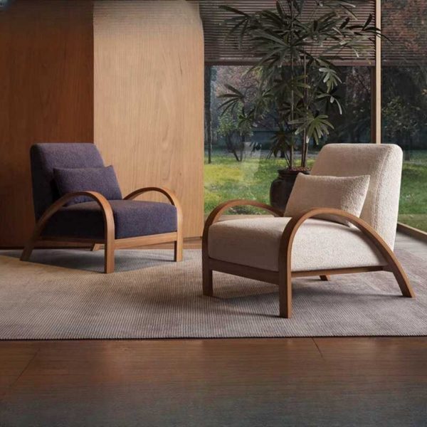 Ghế sofa đơn giản kiểu Bắc Âu sang trọng hơn khi đặt trong không gian phòng khách