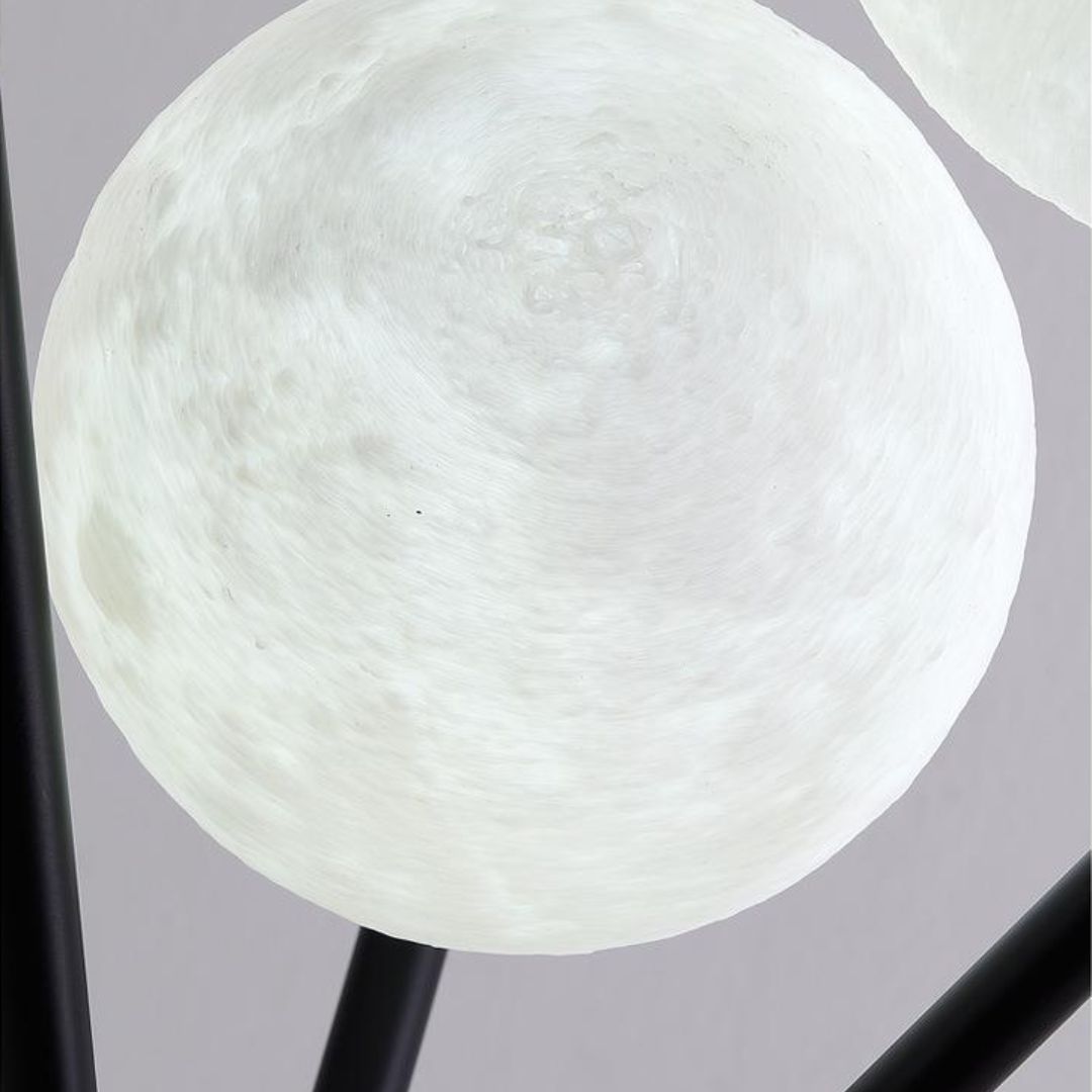 Đèn sàn 3 chân chao mặt trăng với chụp đèn được làm polyester