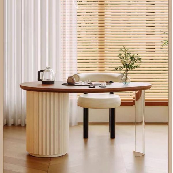 Bộ bàn 3 ghế nhiều công năng là sựu kết hợp của nhiều chất liệu