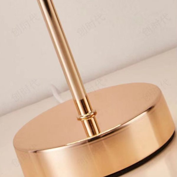 Đèn Bàn Nụ Hoa Acrylic Màu Vàng Hồng, Đèn Để Bàn 3 Chế Độ Màu Decor Phòng Khách/ Phòng Ngủ - Hình ảnh 5