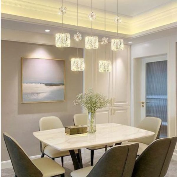 Đèn Chùm Thép Pha Lê Bông Hoa Lấp Lánh Decor Không Gian Bếp Sang Trọng