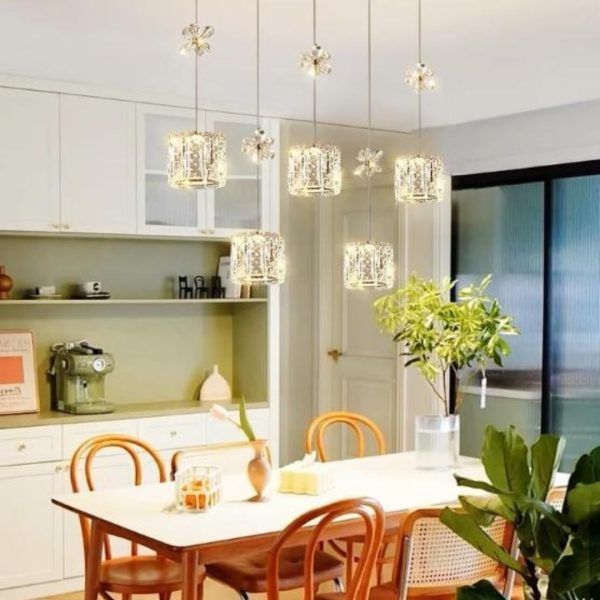 Đèn Chùm Thép Pha Lê Bông Hoa Lấp Lánh Decor Không Gian Bếp Sang Trọng