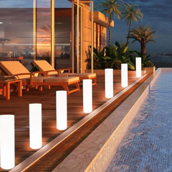 Đèn Led Dạ Quang Hình Trụ Tròn Chuyển Đổi Màu Đa Dạng Chống Thấm Decor Sân Vườn