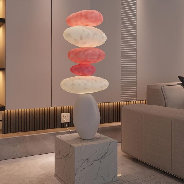 Đèn Sàn Nhựa Tháp Đá Màu Hồng Decor Không Gian Phòng Khách Quán Cafe Thơ Mộng