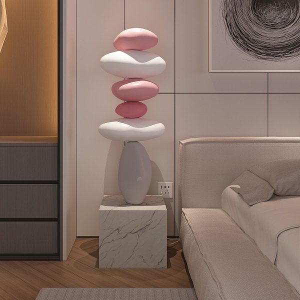 Đèn Sàn Nhựa Tháp Đá Màu Hồng Decor Không Gian Phòng Khách Quán Cafe Thơ Mộng