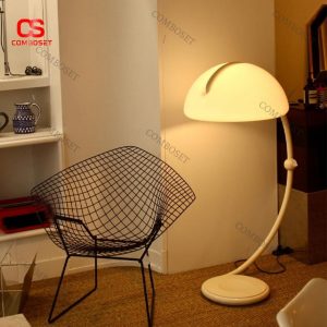 Đèn sàn thân xoay 360 độ với kết cấu và thiết kế độc đáo