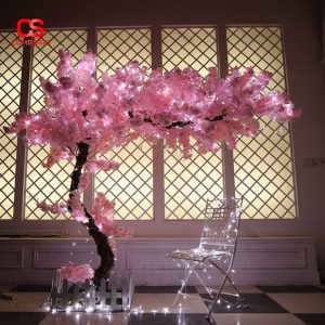 Cây hoa anh đào nhân tạo có led với thiết kế thân cây uốn lượn đẹp mắt