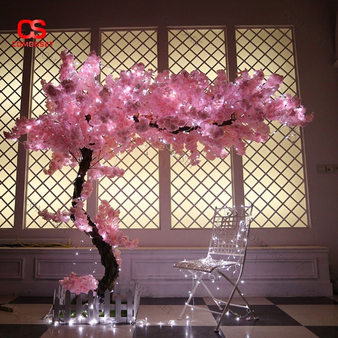 Cây hoa anh đào nhân tạo có led với thiết kế thân cây uốn lượn đẹp mắt