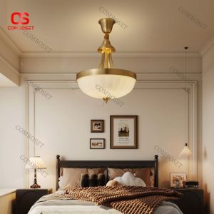 Đèn thả thủy tinh tân cổ điển với thiết kết hình bán nguyệt đơn giản, tinh tế