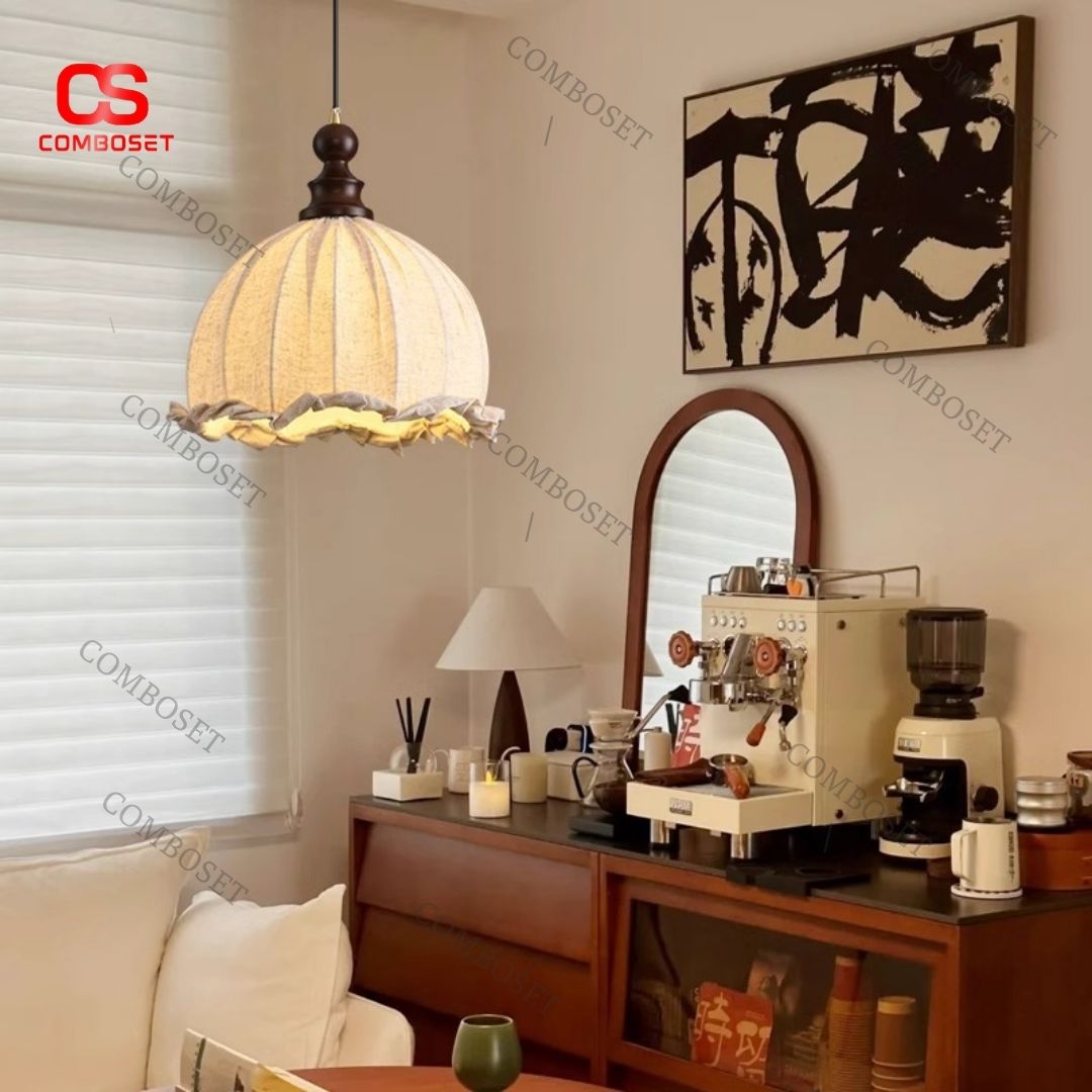 Đèn thả trần chao vải kiểu Pháp mang đến vẻ đẹp quý phái và lãng mạn.