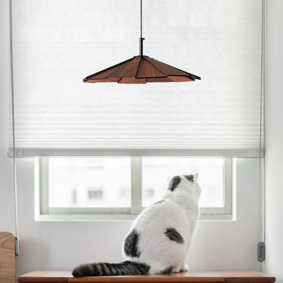 Đèn thả bàn ăn bằng gỗ với chao nón đơn giản decor được nhiều không gian