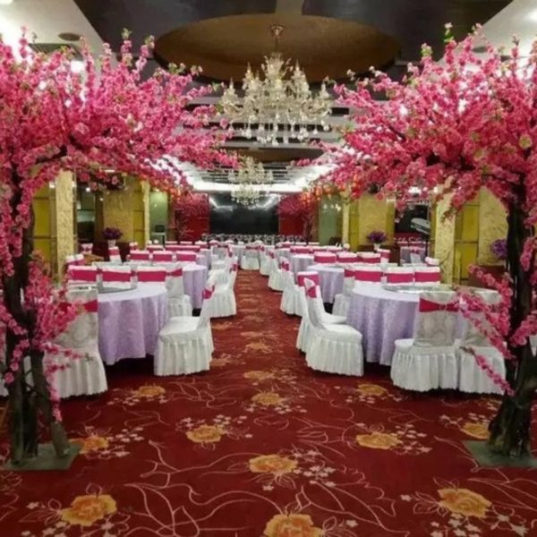 Cây Hoa Đào Màu Hồng Nhân Tạo, Trang Trí Tết Nguyên Đán Mang Lại Phúc Lộc Và May Mắn