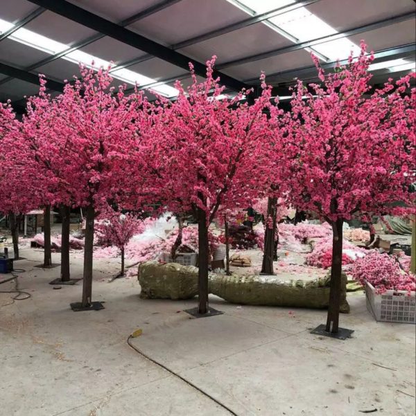 Cây Hoa Đào Màu Hồng Nhân Tạo, Trang Trí Tết Nguyên Đán Mang Lại Phúc Lộc Và May Mắn