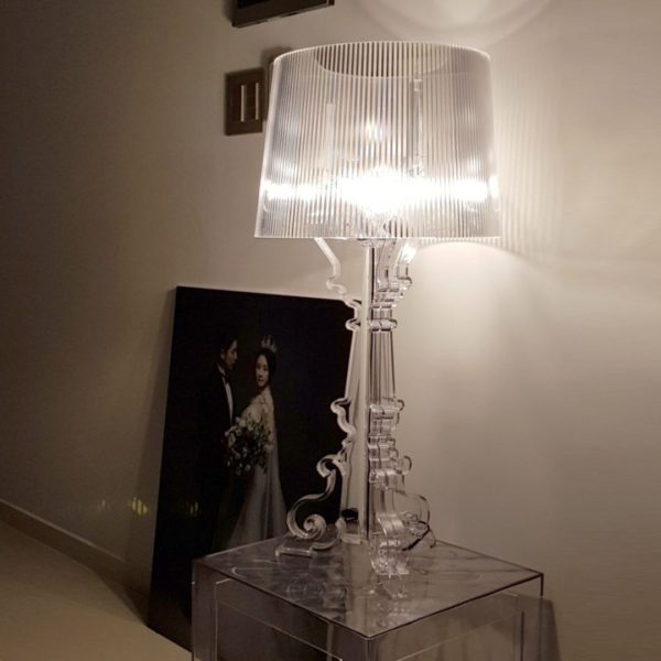 Đèn Bàn Acrylic Sáng Tạo Màu Trắng Đen Trang Trí Phòng Ngủ, Đọc Sách