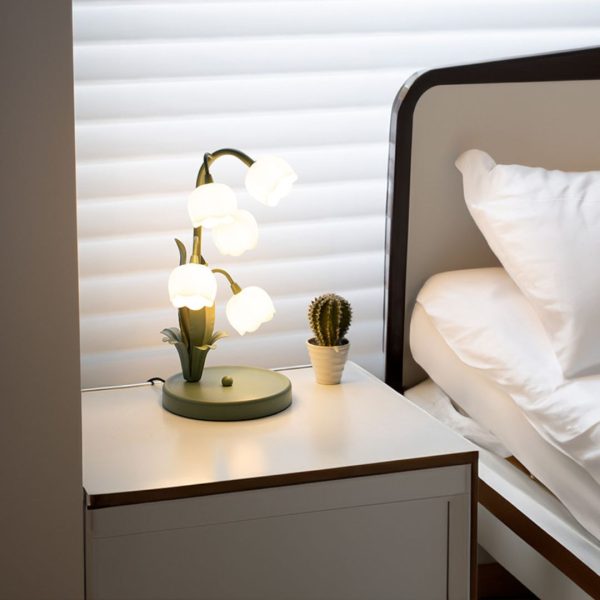 Đèn Bàn Cây Hoa Huệ Thiết Kế Kiểu Pháp Decor Bàn Học, Phòng Ngủ Lãng Mạn