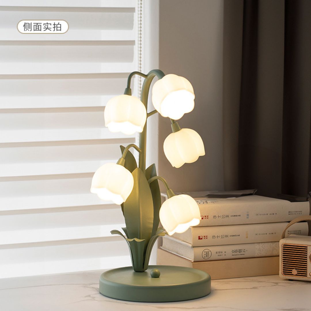 Đèn Bàn Cây Hoa Huệ Thiết Kế Kiểu Pháp Decor Bàn Học, Phòng Ngủ Lãng Mạn