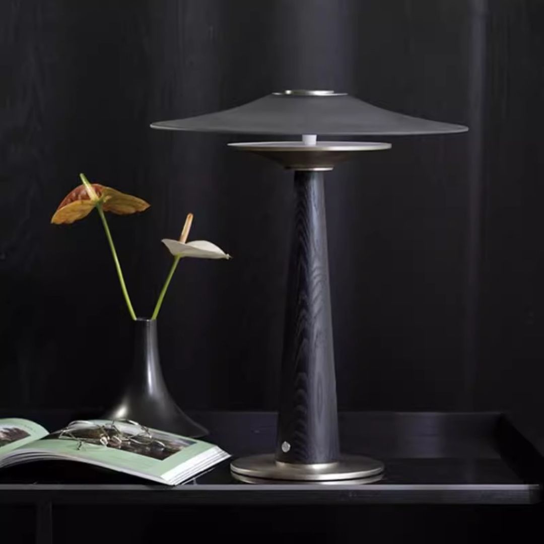 Đèn Bàn Gỗ Gam Màu Đen Huyền Bí Thiết Kế Tối Giản 3 Chế Độ Sáng Công Tắc Cảm Ứng