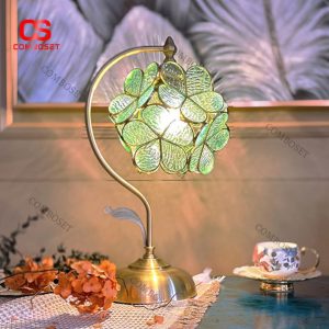 Đèn Bàn Hoa 5 Cánh Màu Xanh Hồng Phong Cách Cổ Điển Pháp Decor Bàn Làm Việc, Phòng Ngủ