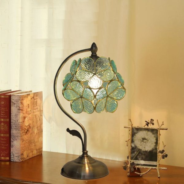 Đèn Bàn Hoa 5 Cánh Màu Xanh Hồng Phong Cách Cổ Điển Pháp Decor Bàn Làm Việc, Phòng Ngủ