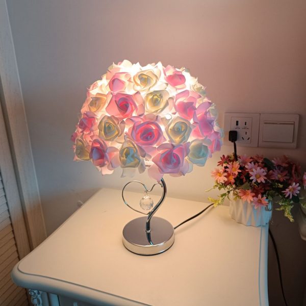 Đèn Bàn Hoa Hồng Trái Tim Làm Quà Tặng Lễ Tình Nhân, Quà Sinh Nhật Decor Phòng Ngủ