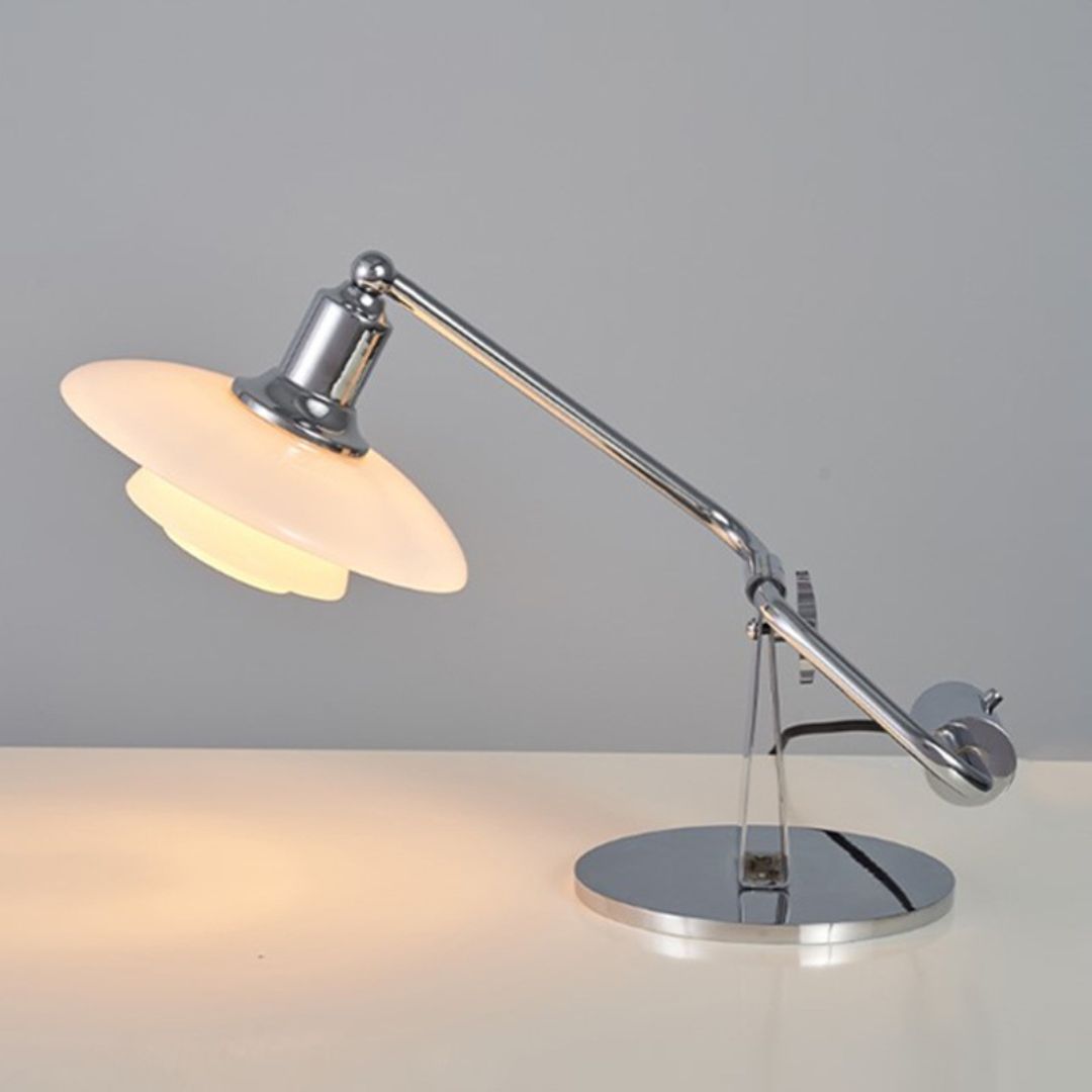 Đèn Bàn Kính Đọc Sách Khung Sắt Chắc Chắn Phong Cách Bauhaus Cho Phòng Khách