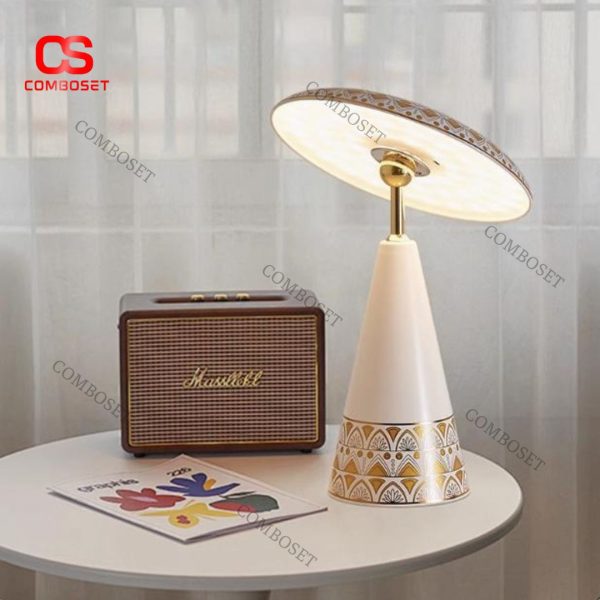 Đèn Bàn Sáng Tạo Xoay 360 Độ, Công Tắc Cảm Ứng, 3 Chế Độ Sáng Thiết Kế Cổ Điển Pháp
