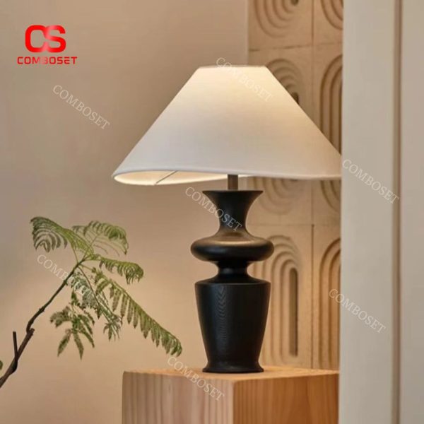 Đèn Bàn Thân Gỗ Cổ Điển Pháp Trang Trí Phòng Ngủ, Phòng Khách Sang Trọng