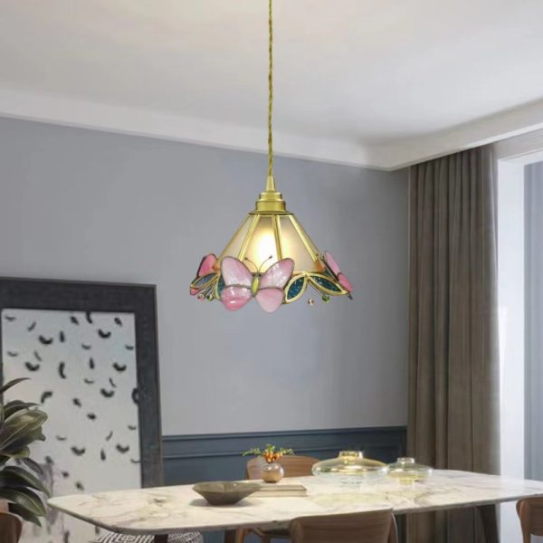 Đèn Chùm Thuỷ Tinh Hình Bướm Màu Hồng Viền Đồng Sáng Tạo Chiếu Sáng Giường Ngủ