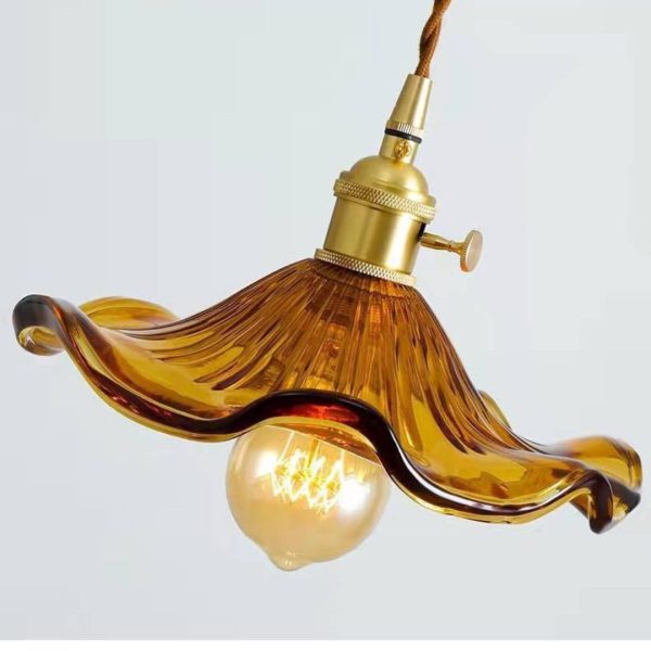 Đèn Chùm Thuỷ Tinh Hoa Xoè 3 Màu Nổi Bật Decor Góc Nhà, Bàn Làm Việc Xinh Xắn