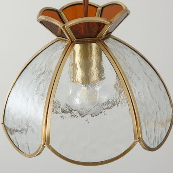 Đèn Chùm Thuỷ Tinh Vương Miện Hoạ Tiết Trái Tim Viền Đồng Decor Không Gian Phòng Khách