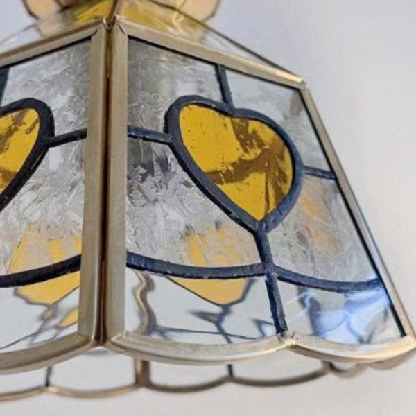 Đèn Chùm Thuỷ Tinh Vương Miện Hoạ Tiết Trái Tim Viền Đồng Decor Không Gian Phòng Khách