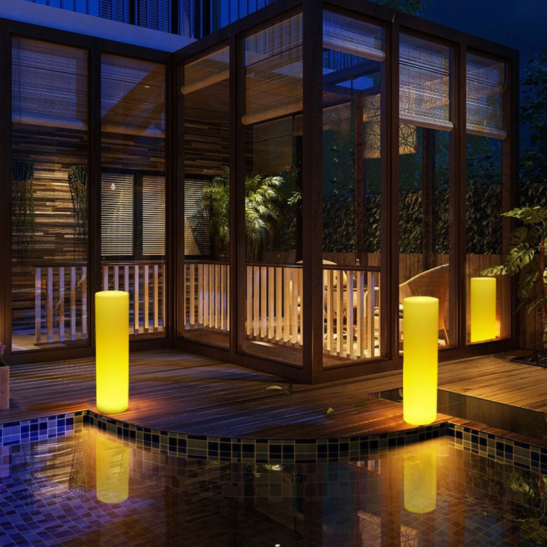 Sự Kỳ Diệu Của Đèn LED RGB 16 Màu Trang Trí Không Gian Ngoại Thất Lung Linh