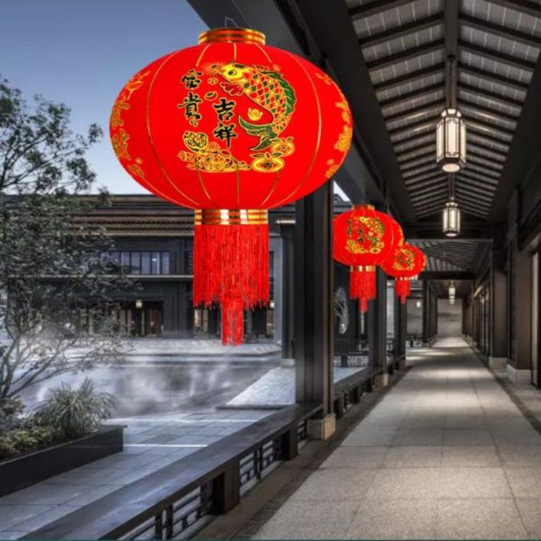 Đèn Lồng Đỏ Vải Nhung Hoạ Tiết Cá Chép May Mắn Chống Thấm Trang Trí Nhà Dịp Tết Năm Mới