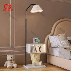 Đèn Sàn Phi Hành Gia Gấu Hoạt Hình Kèm Tủ Kệ Sách Trang Trí Phòng Khách, Đầu Giường Phòng Ngủ