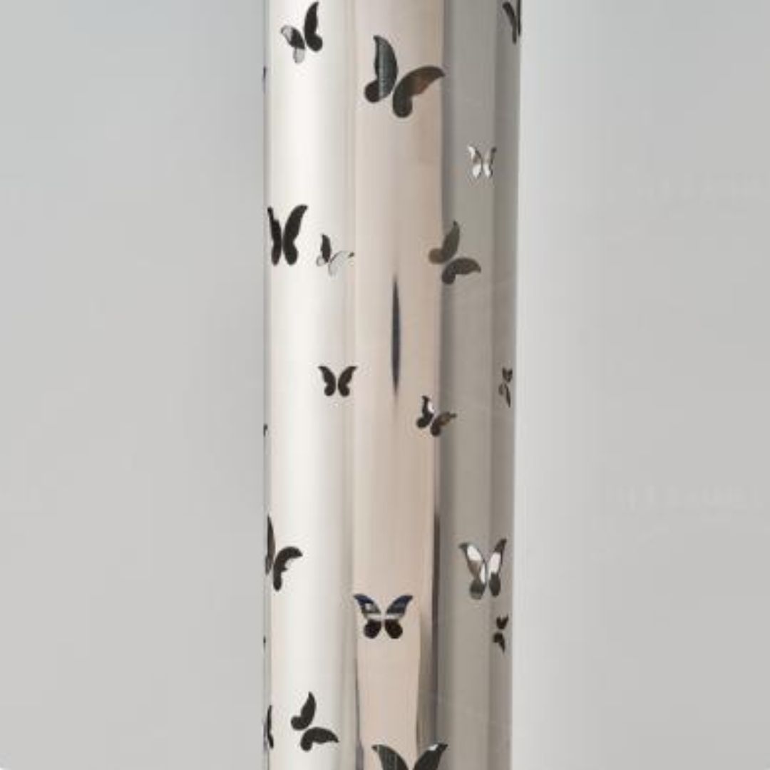 Đèn Sàn Thép Điêu Khắc Bướm Nhỏ Xinh Phản Quang Ánh Sáng Huyền Ảo Decor Phòng Khách
