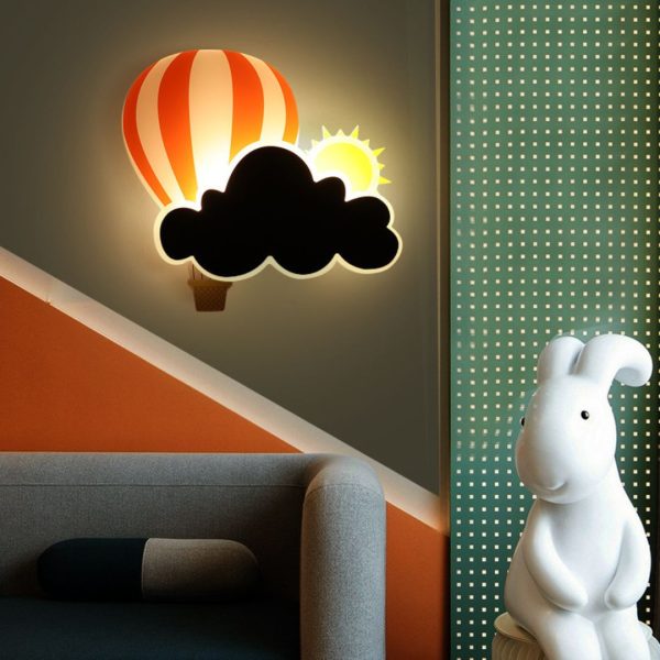 Đèn Tường Hình Khinh Khí Cầu Màu Sắc Hoạt Hình Decor Phòng Ngủ Cho Bé 2 Chế Độ Sáng