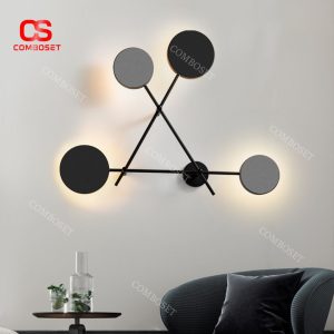 Đèn Tường Sắt Hình Tam Giác 4 Chao Đèn Hình Học Hiện Đại Decor Phòng Khách Phòng Ngủ