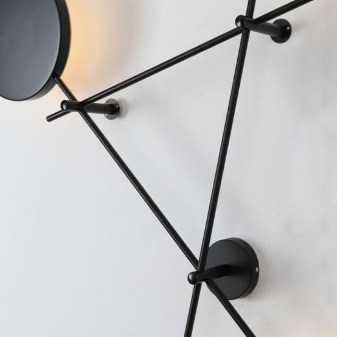 Đèn Tường Sắt Hình Tam Giác 4 Chao Đèn Hình Học Hiện Đại Decor Phòng Khách Phòng Ngủ