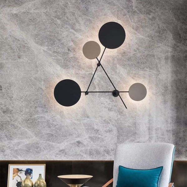 Đèn Tường Sắt Hình Tam Giác 4 Chao Đèn Hình Học Hiện Đại Decor Phòng Khách Phòng Ngủ